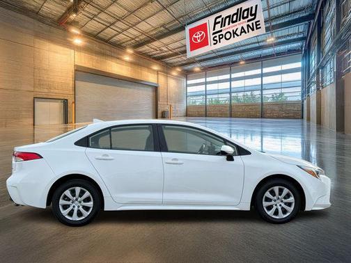 2024 Toyota Corolla Hybrid LE