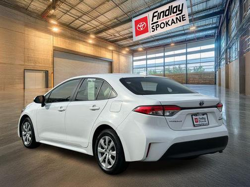 2024 Toyota Corolla Hybrid LE