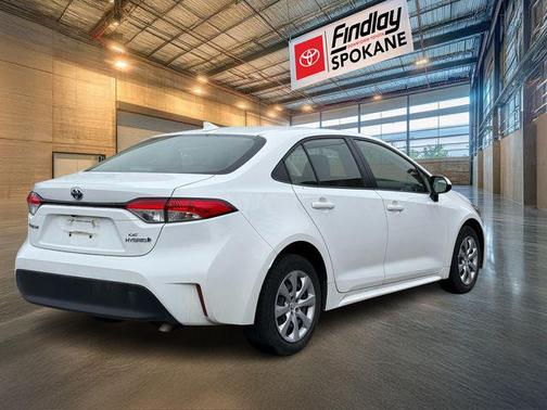 2024 Toyota Corolla Hybrid LE