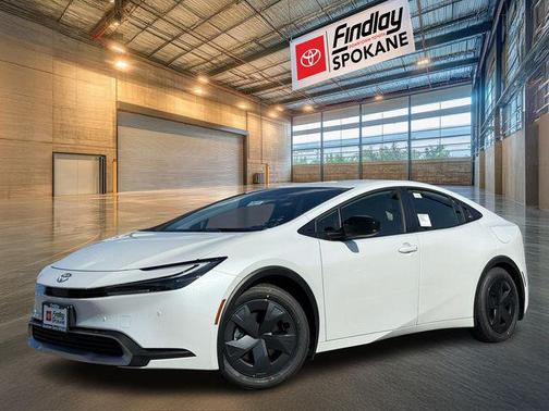 2025 Toyota Prius L