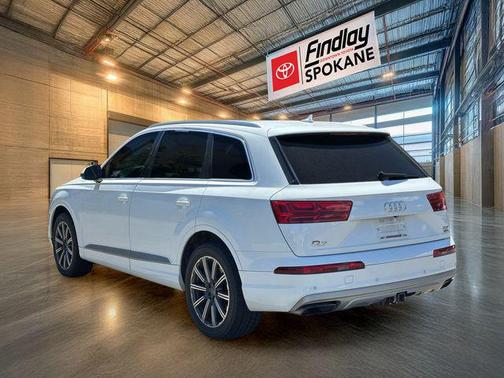Glacier White 2017 Audi Q7 3.0T Premium