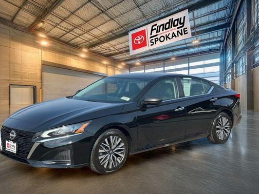Super Black Clearcoat 2025 Nissan Altima 2.5 SV