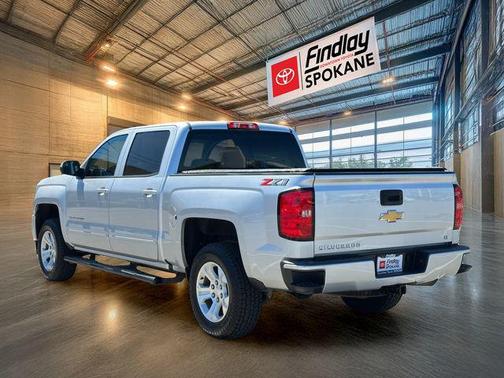 Silver Ice Metallic 2018 Chevrolet Silverado 1500 2LT