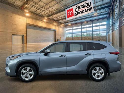 2022 Toyota Highlander Hybrid LE