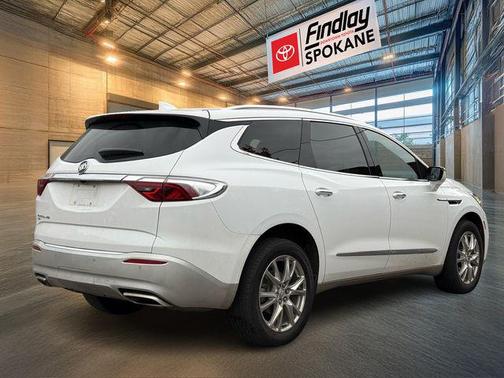 2023 Buick Enclave Essence AWD