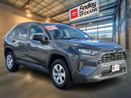 2020 Toyota RAV4 LE