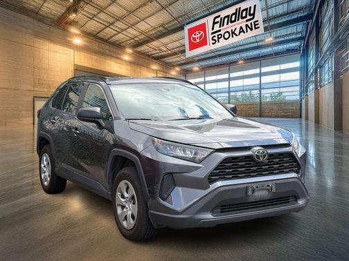2020 Toyota RAV4 LE