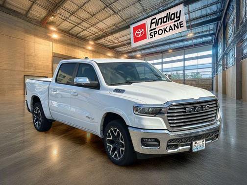 Bright White Clearcoat 2025 RAM 1500 Laramie