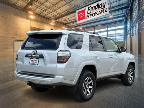 2024 Toyota 4Runner TRD Off Road