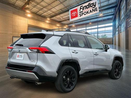 2024 Toyota RAV4 Hybrid SE