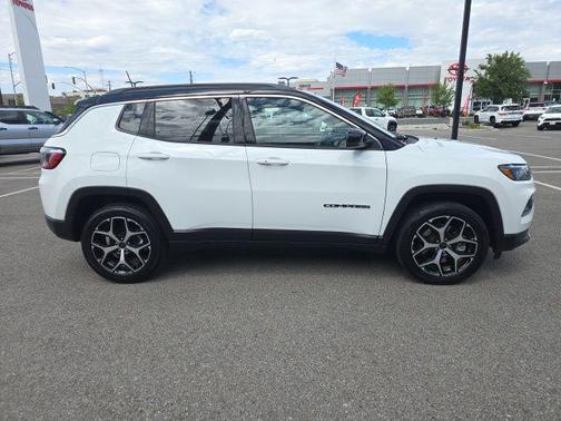 Bright White Clearcoat 2025 Jeep Compass Limited