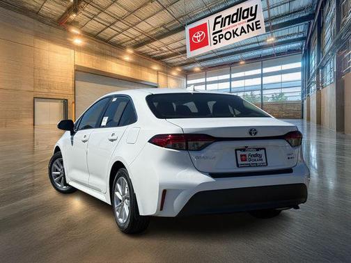 2025 Toyota Corolla Hybrid XLE