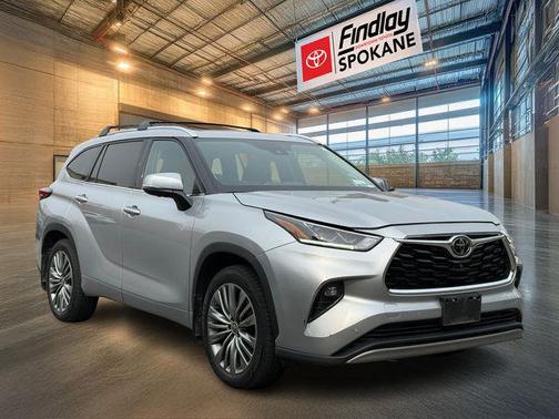2023 Toyota Highlander Platinum