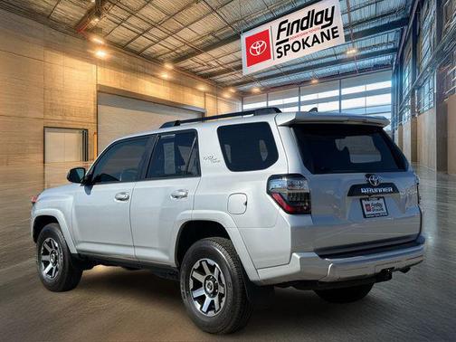2024 Toyota 4Runner TRD Off Road