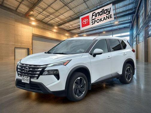 Everest White Pearl 2025 Nissan Rogue SV