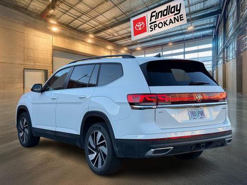 2024 Volkswagen Atlas 2.0T SE w/Technology 4MOTION
