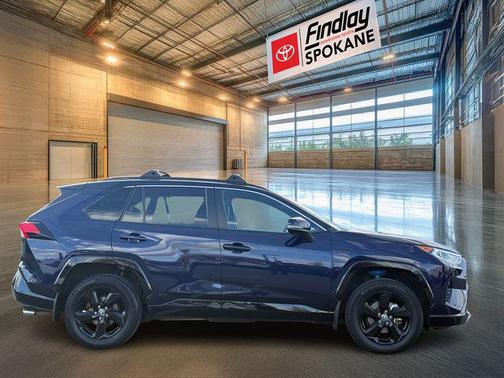 2021 Toyota RAV4 Hybrid SE
