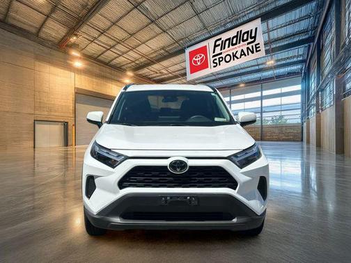 Ice 2025 Toyota RAV4 XLE