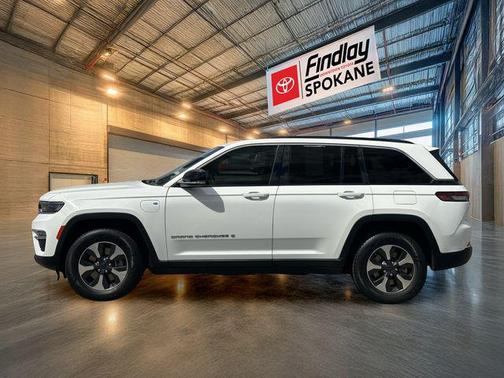 Bright White Clearcoat 2024 Jeep Grand Cherokee 4xe Base