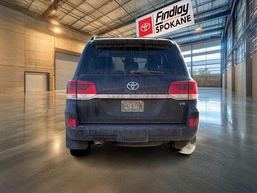 2019 Toyota Land Cruiser Base