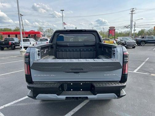 2025 GMC Sierra EV Denali