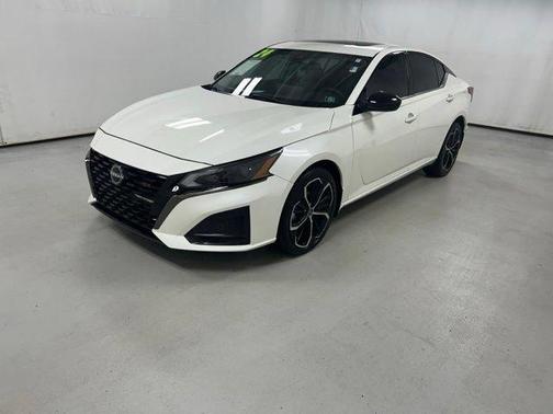 White 2024 Nissan Altima 2.5 SR