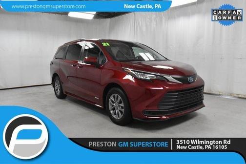 2021 Toyota Sienna LE