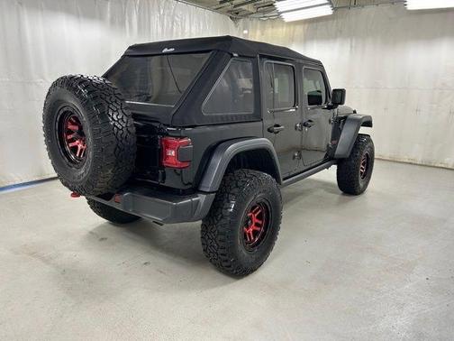 Black 2022 Jeep Wrangler Unlimited Rubicon