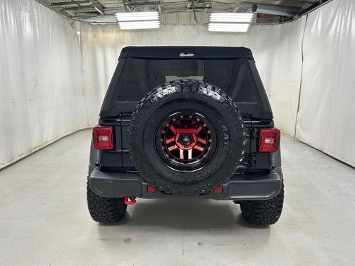 Black 2022 Jeep Wrangler Unlimited Rubicon