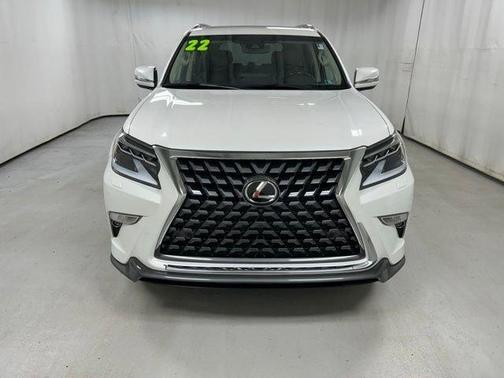 White 2022 Lexus GX 460 Luxury