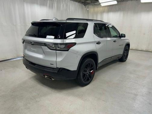 Gray 2021 Chevrolet Traverse Premier