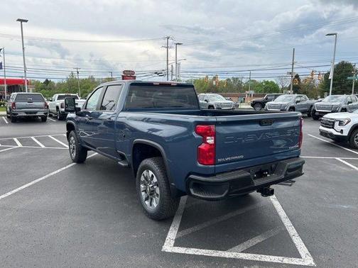 2025 Chevrolet Silverado 2500 Custom