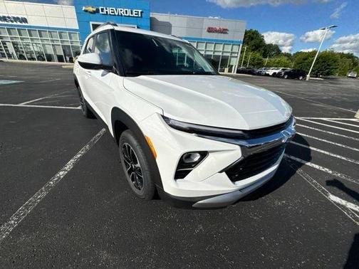 White 2026 Chevrolet Trailblazer LT