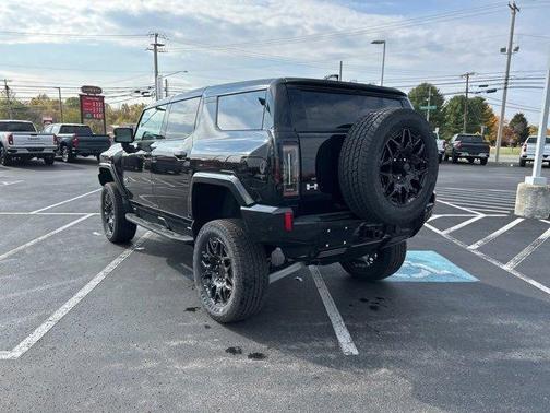 2026 GMC HUMMER EV SUV 2X