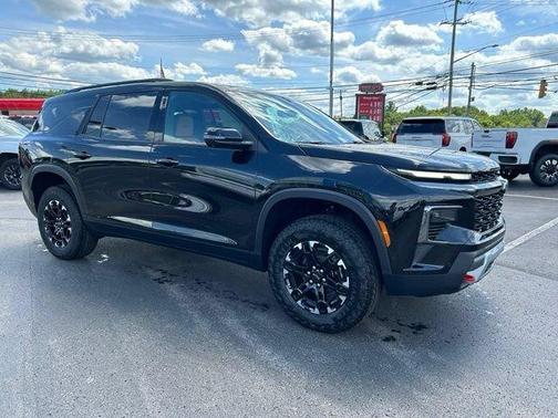 Black 2027 Chevrolet Traverse Z71