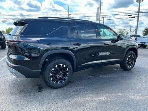 Black 2027 Chevrolet Traverse Z71