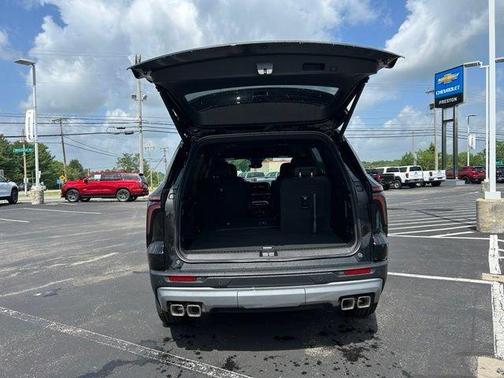 Black 2026 Chevrolet Traverse LT