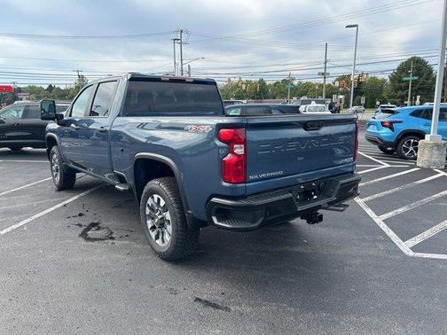 2026 Chevrolet Silverado 2500 Custom