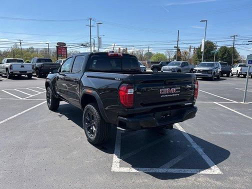 2025 GMC Canyon Elevation
