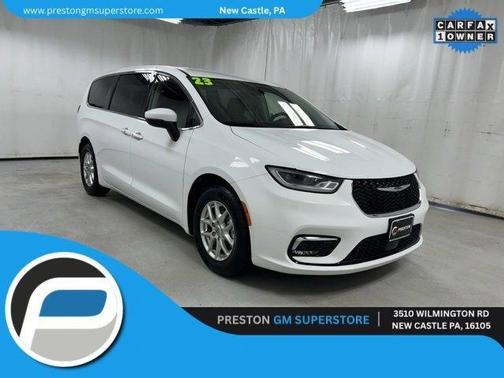 2023 Chrysler Pacifica Touring-L