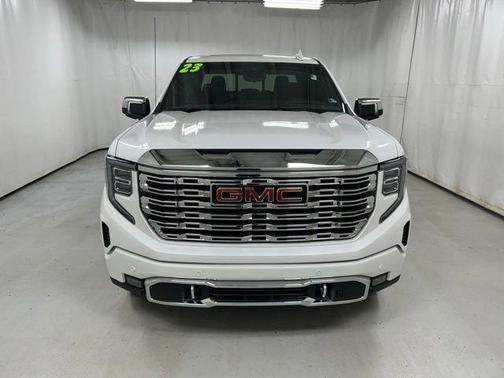 White 2023 GMC Sierra 1500 Denali
