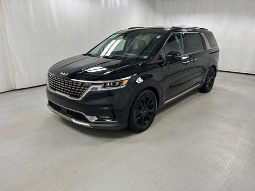 Black 2023 Kia Carnival SX Prestige