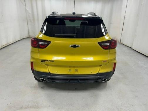 Yellow 2024 Chevrolet Trailblazer RS