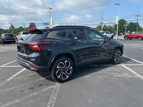 Black 2026 Chevrolet Trax 2RS