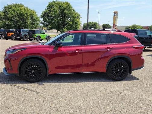 2023 Toyota Highlander XSE