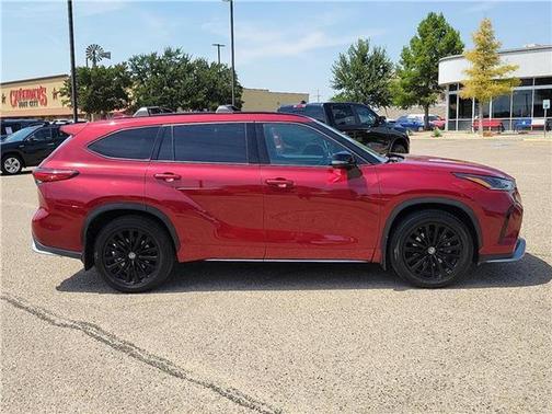 2023 Toyota Highlander XSE