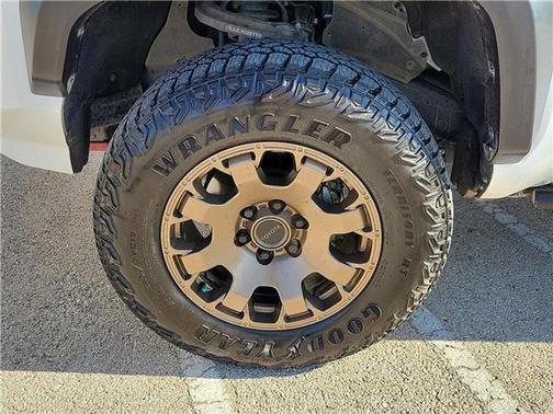 2025 Toyota Tacoma Hybrid TRAILHUNTER 5 FT.