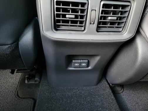 2025 Toyota RAV4 Hybrid XSE