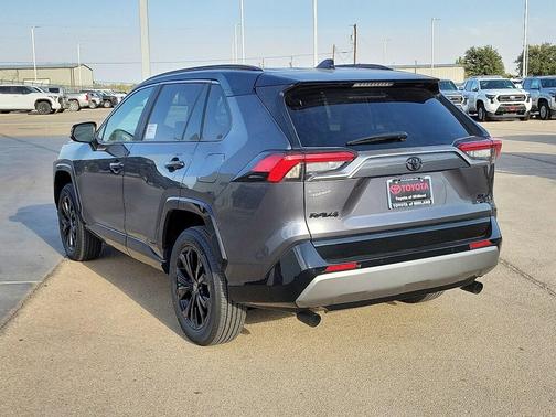 2025 Toyota RAV4 Hybrid XSE