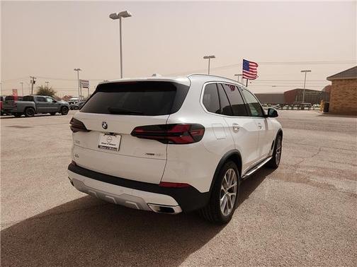 2026 BMW X5 sDrive40i